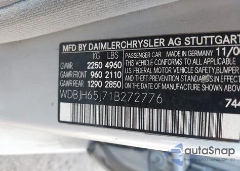 2001 Mercedes-Benz E 320 z USA, uszkodzony, nr VIN WDBJH65J71B272776